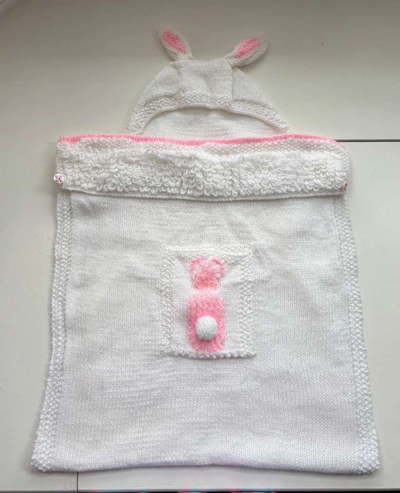 Bunny Baby Car Seat Blanket 0-6 months knitted with hat - Image 2 of 4