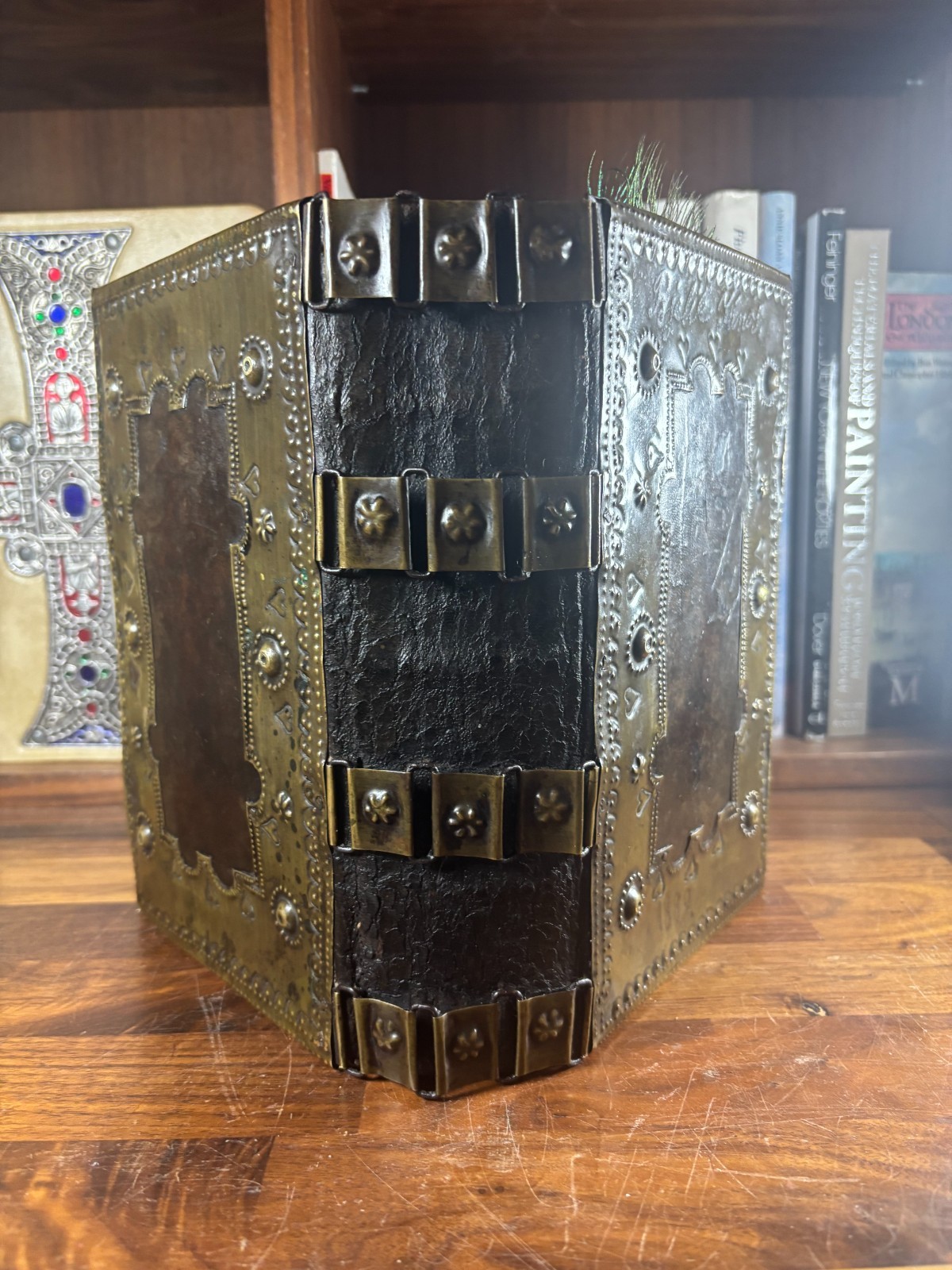 Picture 1 of 18