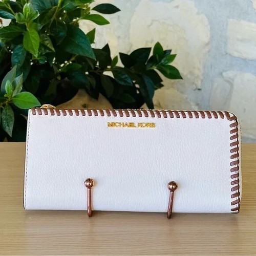 Cartera/billetera grande de viaje Michael Kors Jet set crema ligera de cuero múltiple nuevo con etiquetas - Imagen 6 de 35