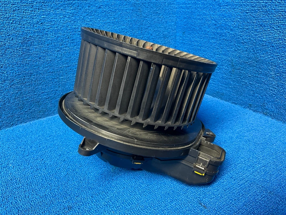 BMW F30 328IX 2012-2018 unidad de soplador OEM 9350395 Foto 2 de 4