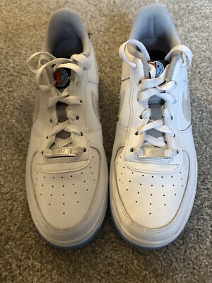 Nike Air Force 1 Swoosh