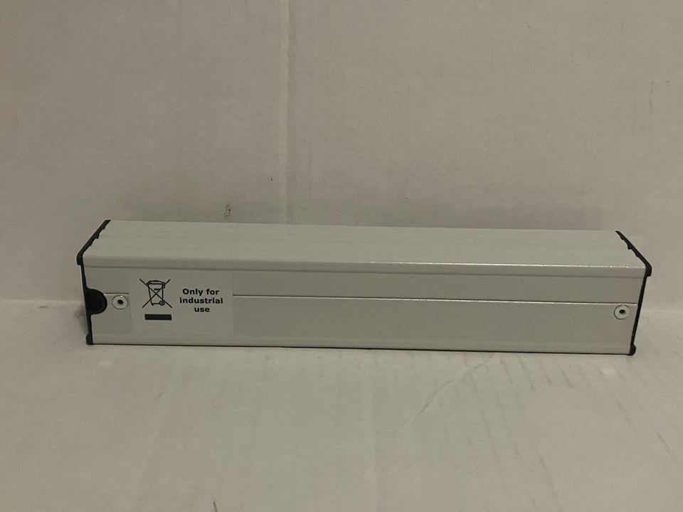 Emerson Knurr DI-Strip Network Power 3 Outlets (No Power Cord) - Image 4 of 4