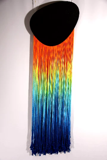 edle feine Makramee Textil Wandbehang 40x 130cm Regenbogen Design Garn Baumwolle - Bild 3 von 4