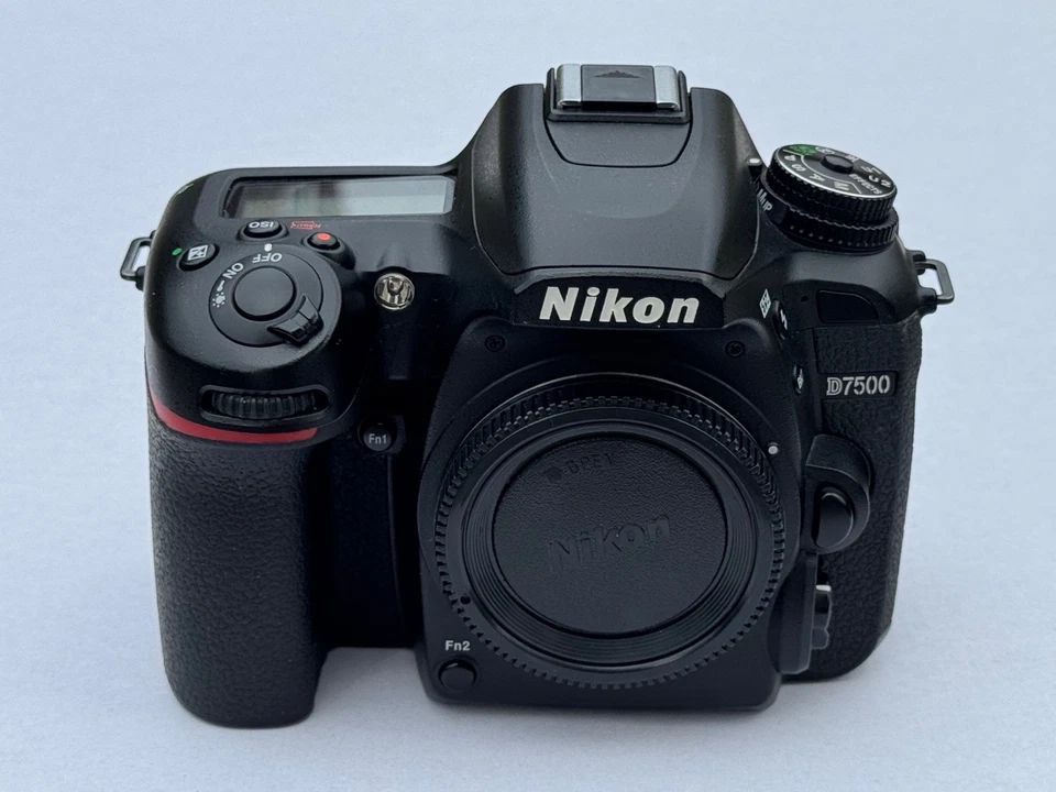 Nikon D7500, photo 2 of 5