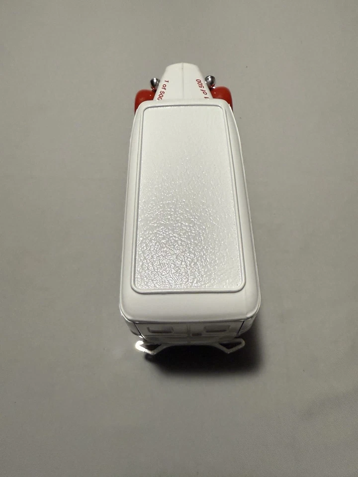 Ford Panel Van Louisville Cardinals 98-99 Ertl Collectibles 1936 baloncesto Foto 4 de 4