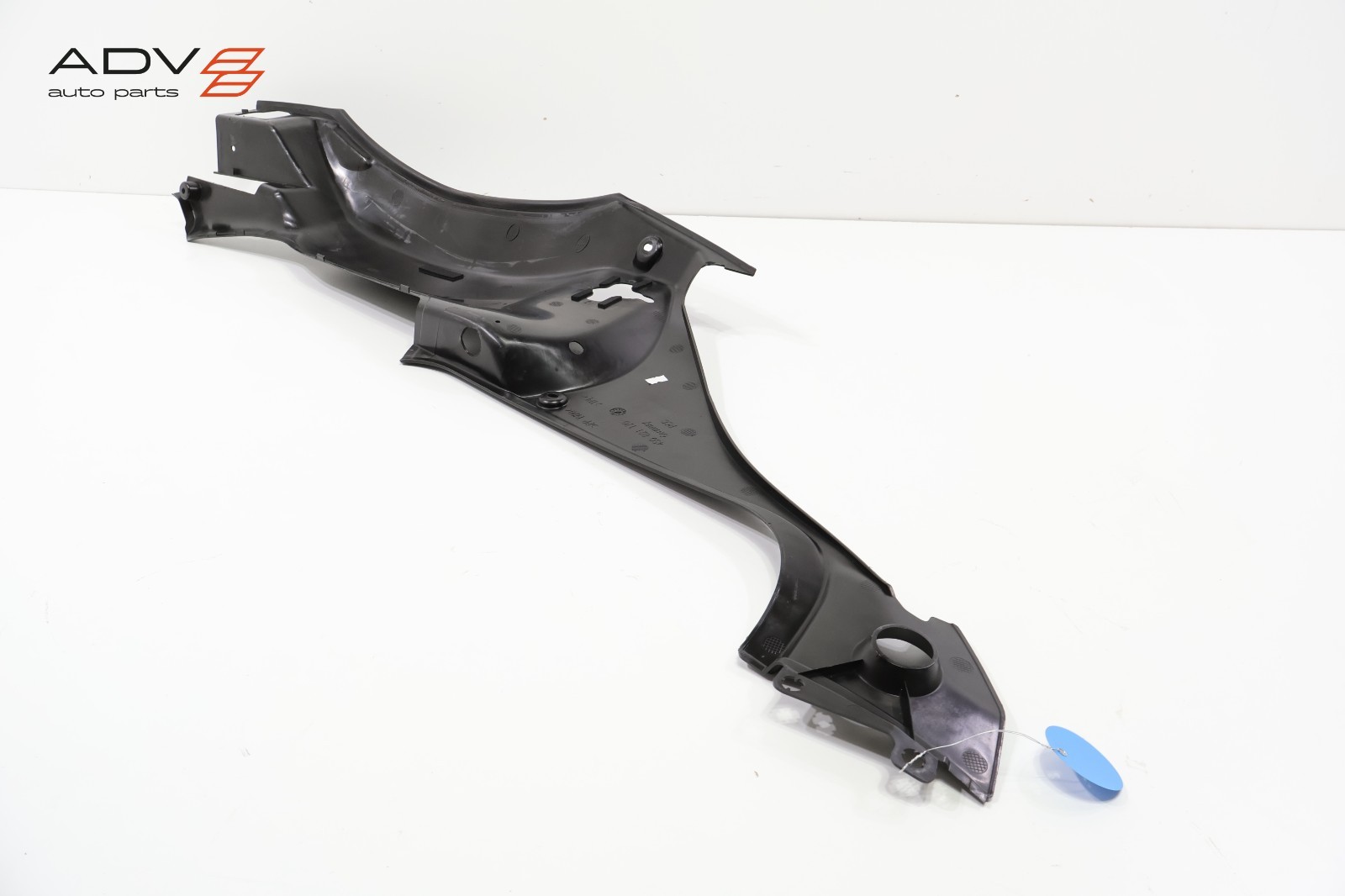 2017 - 2023 AUDI R8 FRUNK TRUNK COMPARTMENT RIGHT SIDE COVER TRIM PANEL OEM