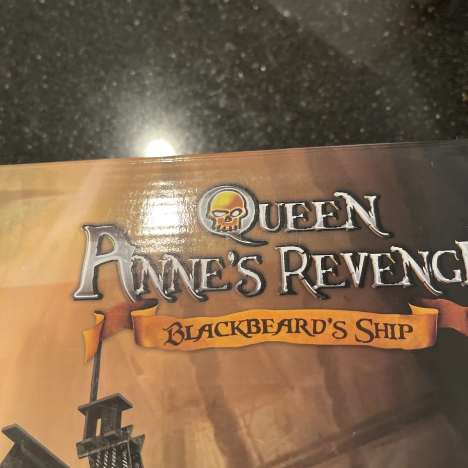 Pirate Queen Anne's Revenge Blackbeard's Ship LED Model 340 pieces BRAND NEW - Image 4 of 4