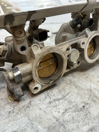 2017 Polaris High Lifter 850 Throttle Body With Cable 2208004 - Picture 2 of 7