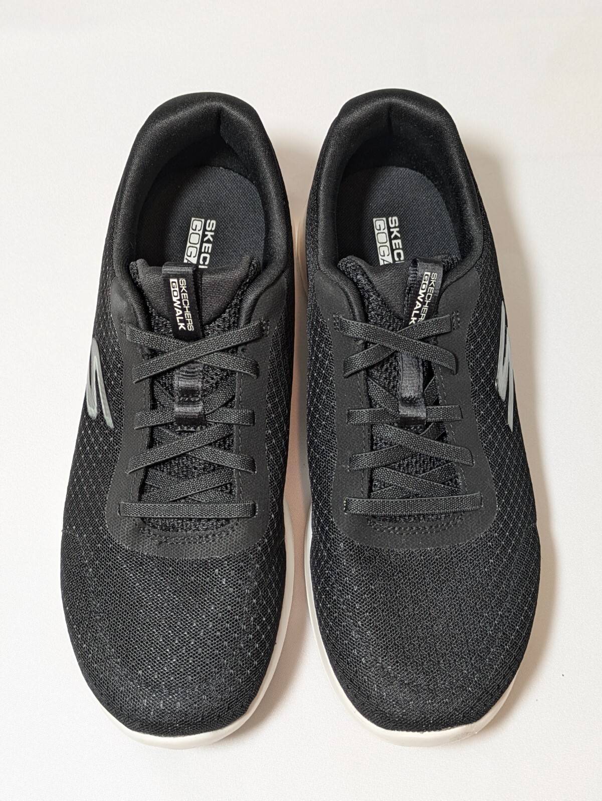 Skechers Showroom Skechers Colombo Air Cooled Goga Mat Skechers Go