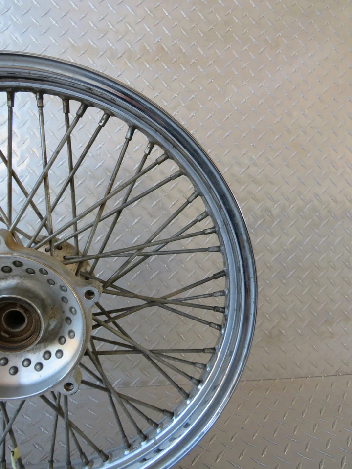 2007 07 HONDA VT600CD VT 600 VLX SHADOW FRONT RIM - Image 2 of 4