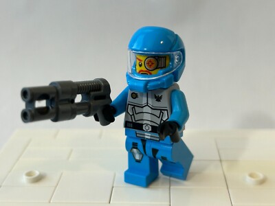 LEGO Max Solarflare minifigure Galaxy Squad Blue Spaceman 70709 gs015