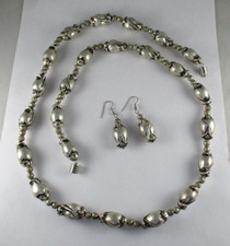 35 INCH NECKLACE  PIERCED EARRING SET WITH DARKENED SILVERTONE BEADS 49 