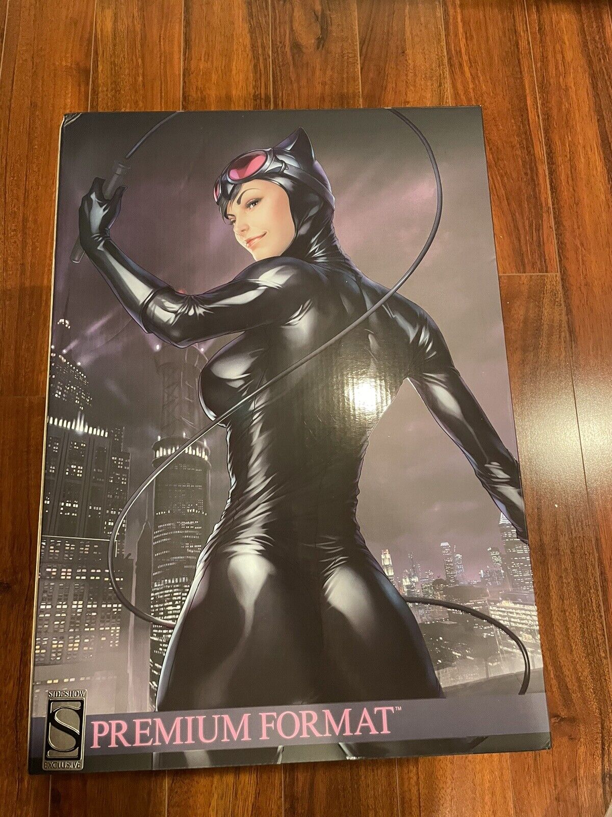 Sideshow Collectibles DC Catwoman Exclusive Premium Format Statue