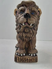 Vtg LIONSTONE 1973 Kentucky Straight Bourbon Whiskey Lion Mug Pitcher Decanter