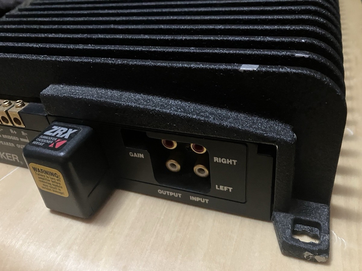 KICKER ZR600 パワーアンプ Kicker ZR600 150W x 2 Car Amplifier at Crutchfield