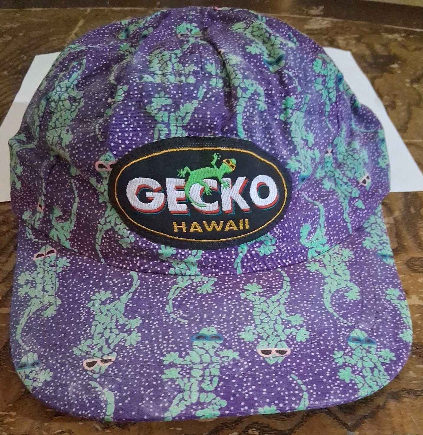 Vintage 1990s Purple Gecko Hawaii Alll Over Print Pattern Strapback Cap Hat