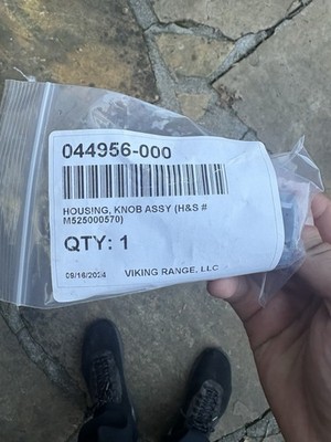 044956-000 Viking Range Hood Housing Knob ASSY Brand New