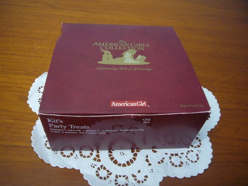 American Girl Doll Kit's Party Treat Cake Roll Platter Server Fan Box Incomplete - Picture 6 of 7