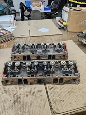 1970 Small Block Chevy Sbc 350 Heads Gm 462624 G-28-9 C-20-0 1.941.50 Valve
