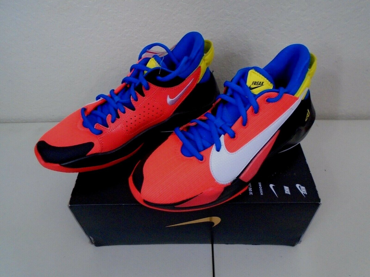 Nike Freak 2 (GS) Size 5.5Y Basketball Shoes w/ extra laces  New in box Nike freak 4 sz 5.5y main image 0