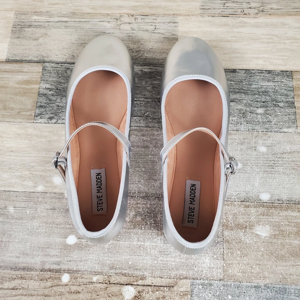 Sapatilhas de balé femininas Steve Madden violeta tamanho 8,5 M prata metálica alça no tornozelo - Imagem 4 de 4