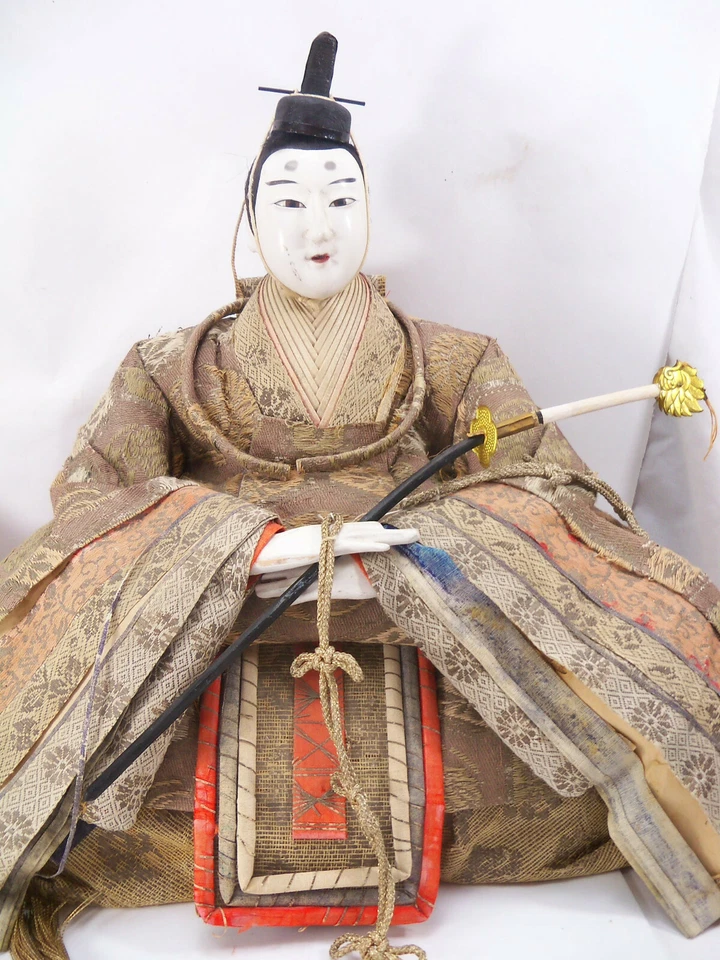 Antique Gofun Meiji Period (1868-1912) Hina Japanese Emperor and Empress Dolls - Image 2 of 4