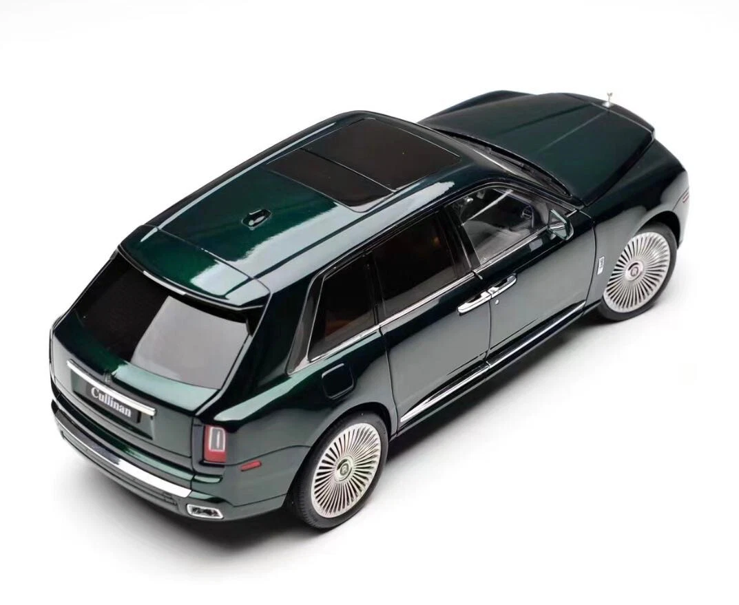 特価 1/18 ロールスロイス カリナン Rolls Royce グリーン 1/18 Rolls Royce Cullinan limited edition Green Diecast