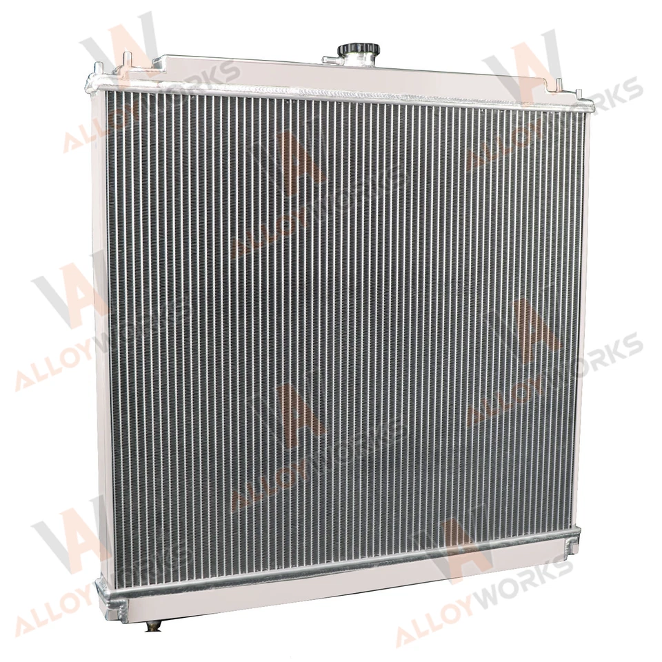 3 Row Radiator For Nissan Navara D40 Pathfinder R51 YD25 2.5 Diesel 05-12 2009 - Image 4 of 4