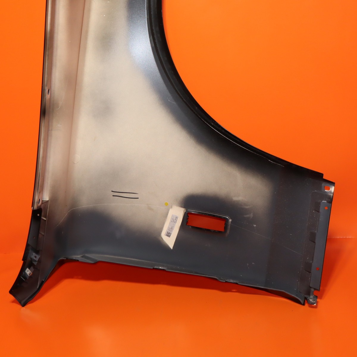 Rolls-Royce Phantom 2024-2026 Left Fender P/N 7399851