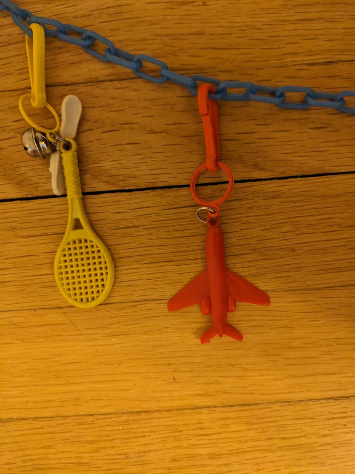 VINTAGE 1980’S BELL CLIP CHARM NECKLACES 80’S, 10 charms blue chain white clasp 