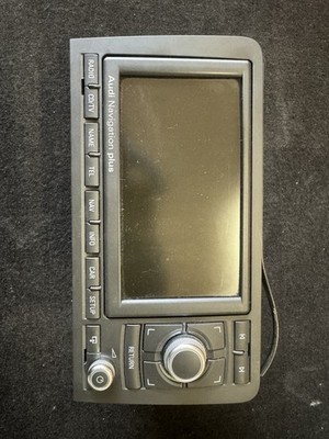 Audi A3 S3 8P Radio Navigation Plus 8P0035192 Navi RNS-E Radio ohne Code 