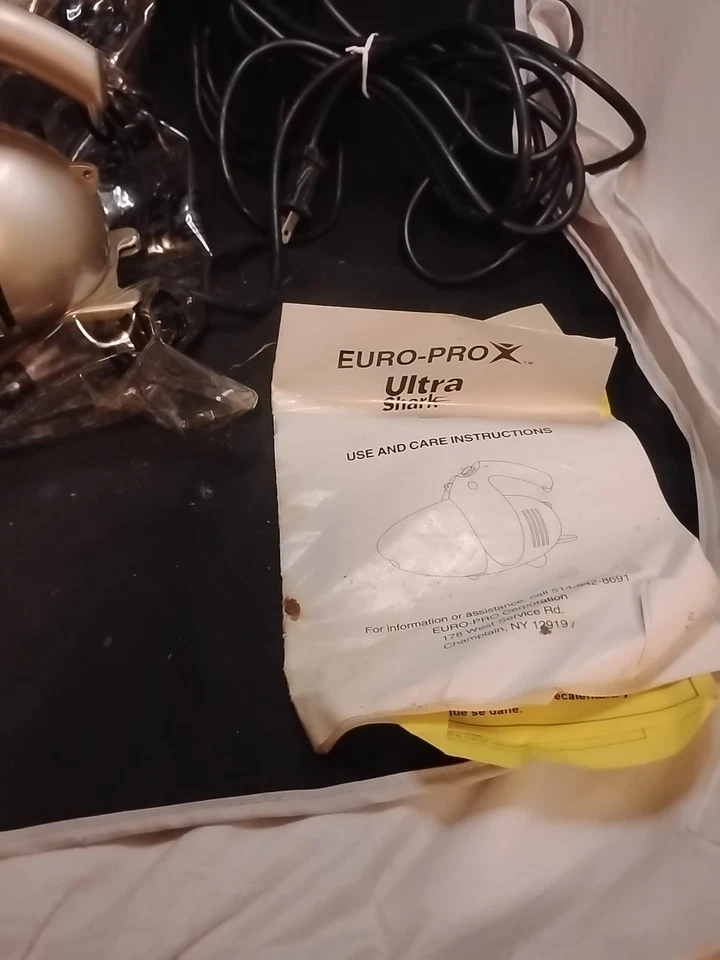Euro-Pro X UltraShark Turbo Handheld Vacuum EP366 Bagless 600W w/Accessories  - Image 2 of 4