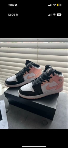 Nike Jordan 1 Mid Crimson Tint taglia 5 5