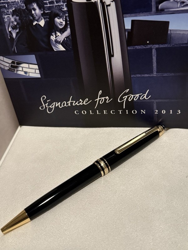 Montblanc,”UNICEF”164,Blue Sapphire,Gold Trim Ballpoint,NOS,Germany 🇩🇪