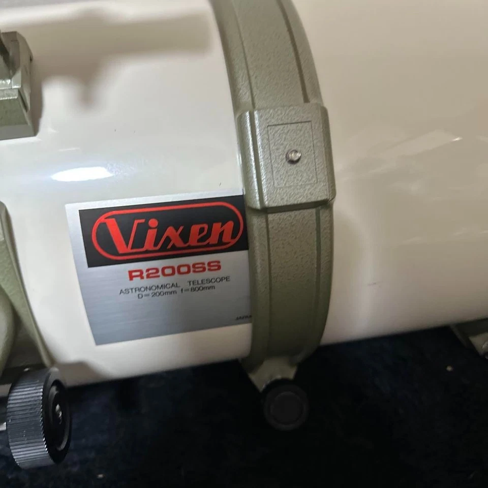 Vixen R200SS Newtonian Reflector Telescope Tube 8" f/4 7x50 Finder Scope Used - Image 2 of 4