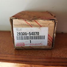 Toyota Land Cruiser BJ60 HJ60 Hilux Camry OEM Genuine Starter Relay 28300-54070
