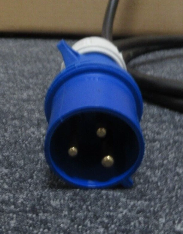 Avocent PM 3000 20xC13 32A Rack 0U PDU Power Distribution 230V PM3011V - Image 2 of 4