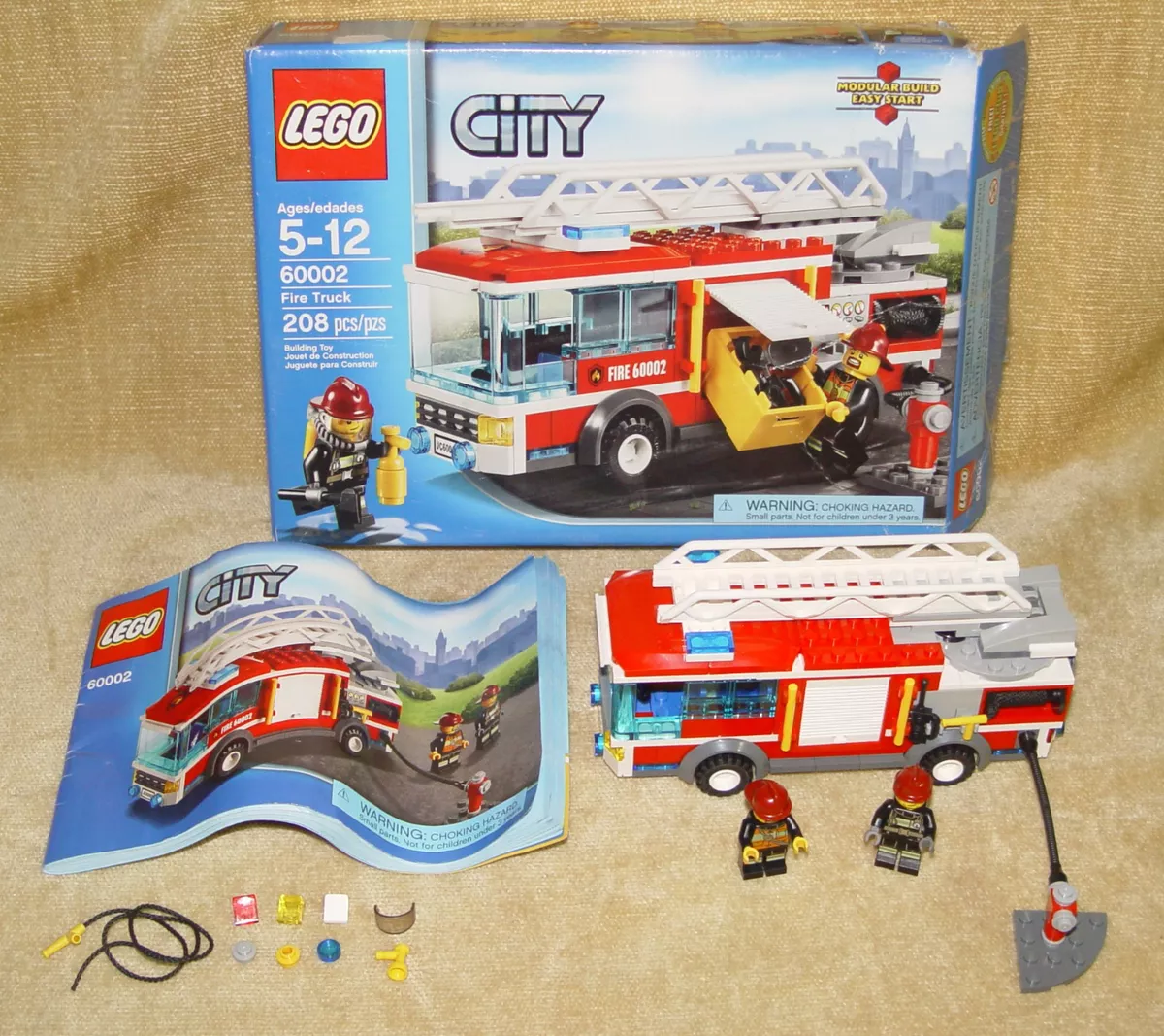 LEGO Sets Town City Fire 60002 1 Fire Truck 2013 100 BOXED