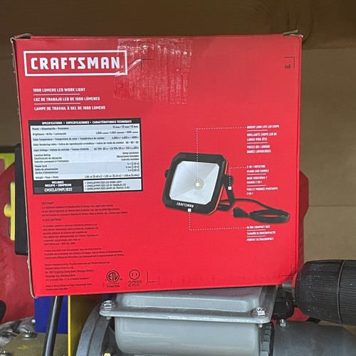 CRAFTSMAN 1000-Lumens LED Portable Work Light - Picture 2 of 6