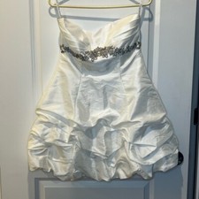 David  s Bridal Studio White Bridal Mini Dress Size 6
