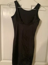 🌸 Maidenform Black Lace Ladies Size S/P Slip Shapewear 🌸
