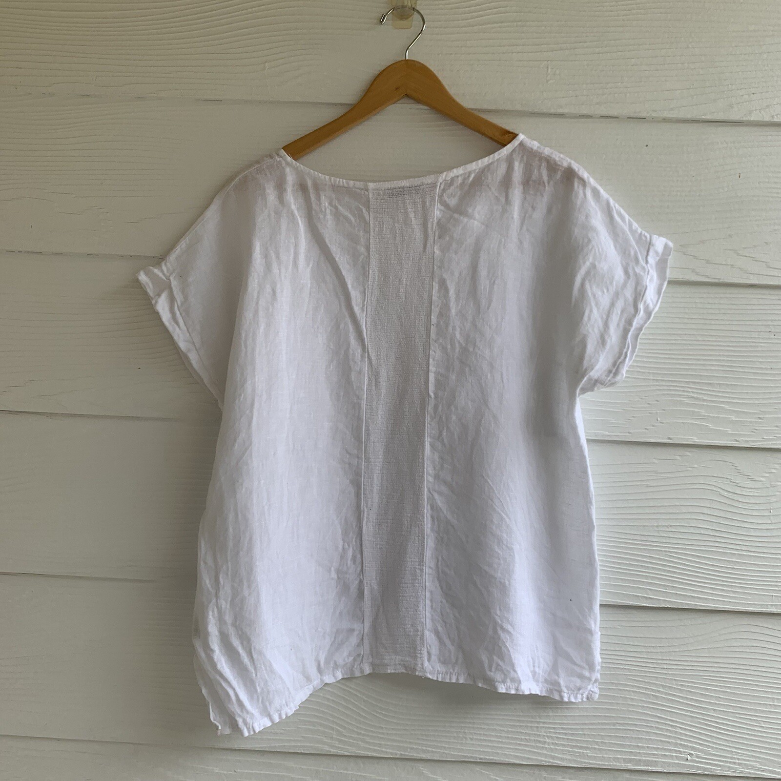 Bellambra White Linen Tunic Top Blouse M Short Sleeves Scoop Neck