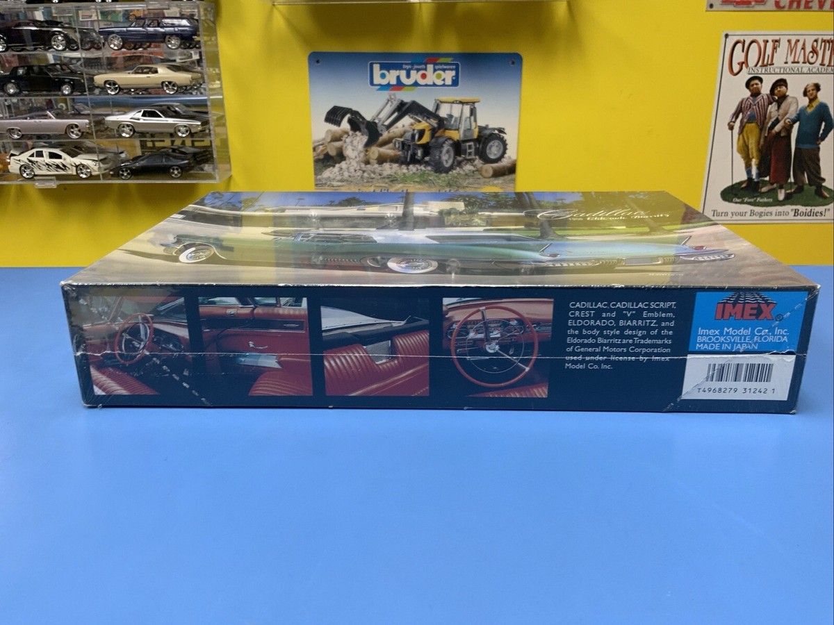 IMEX Models 1958 Cadillac Eldorado Biarritz Soft Top 1 24 Scale