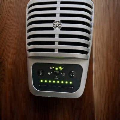 Shure Motiv MV51 Großmembran Digital Kondensator USB Mikrofon