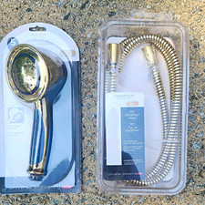 Delta Showering Handheld Shower Head 5-Spray Polished Brass W/ 70" Hose