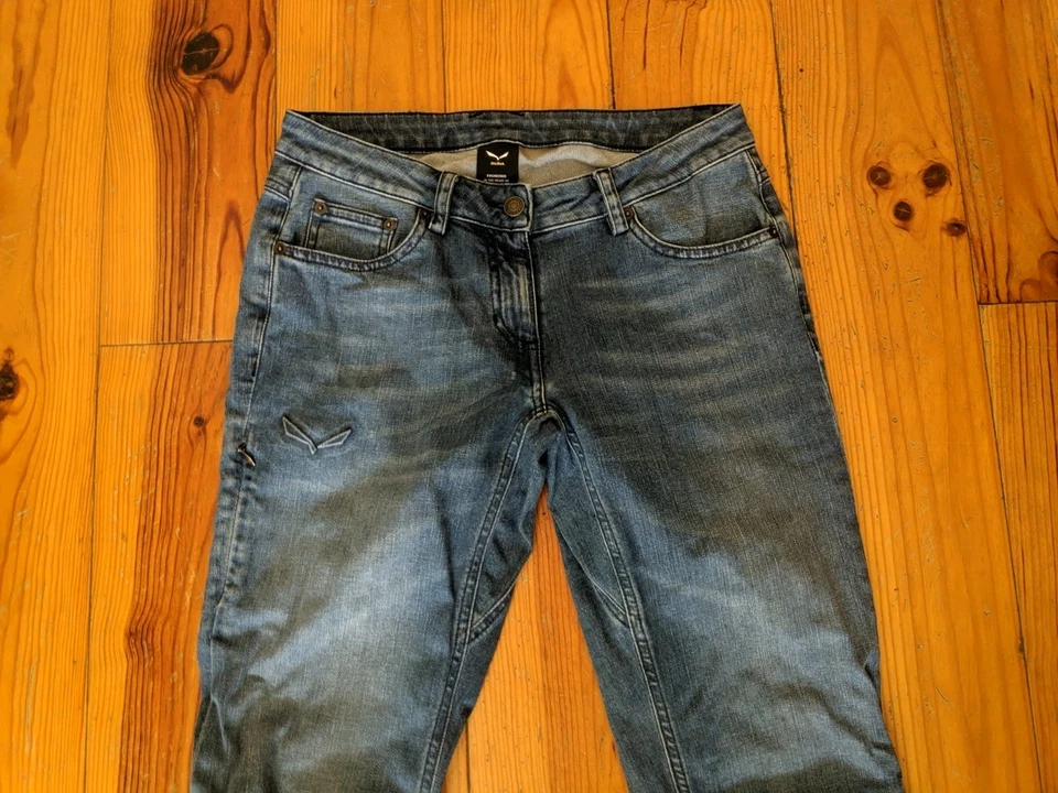 SALEWA ANGER DENIM WOMENS BLUE SLIM FIT JEANS VGC SIZE M W30 L32 - Image 2 of 4