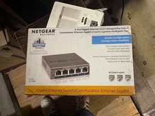 NetGear  ProSafe Plus (GS105E-100NAS) 5-Ports External Ethernet Switch