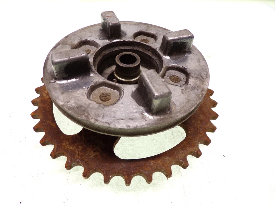 Honda C70 Passport 1983 usado OEM conjunto de piñón trasero envío rápido  Foto 4 de 4