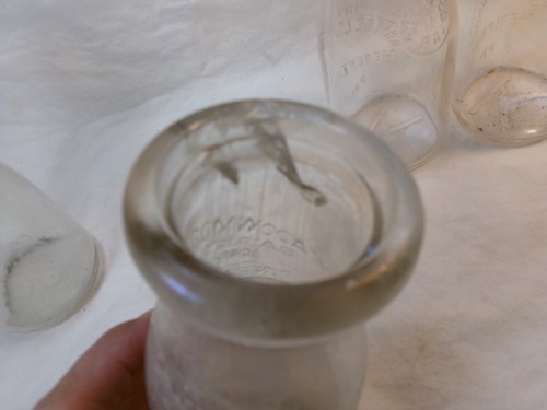 Menge 4 Vintage Klarglas Verschiedene Halbe Pint Milchflaschen - Bild 8 von 9