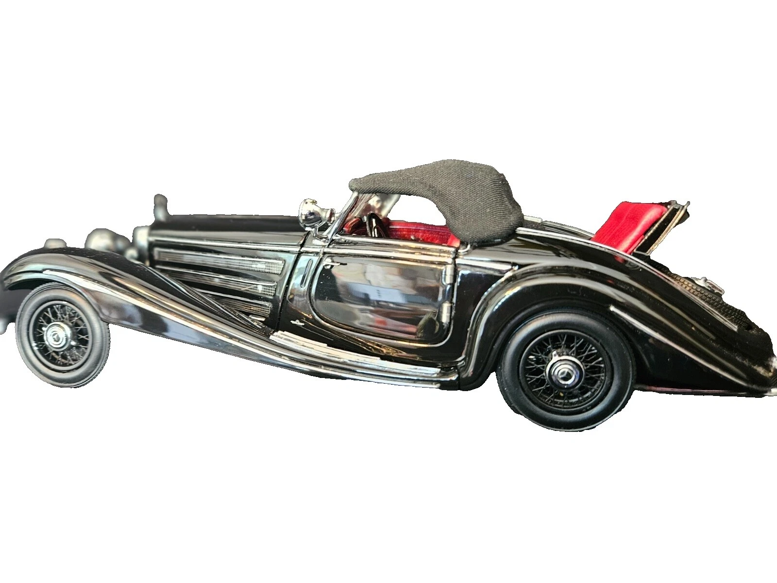 CMC 1:24 Diecast & Toy Vehicles